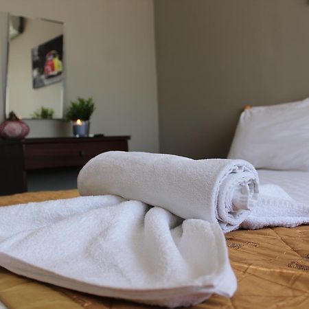 Likya Apart Hotel Istanbul Bagian luar foto