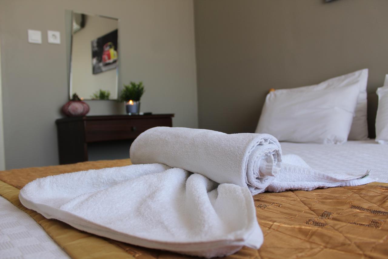 Likya Apart Hotel Istanbul Bagian luar foto