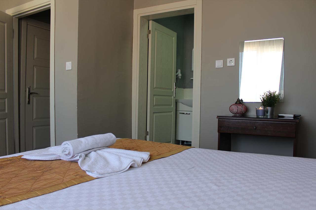 Likya Apart Hotel Istanbul Bagian luar foto